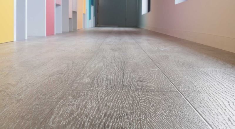 Линолеум бытовой "IVC" Woodlike Cousteau W06 (3м) — купить в Таганроге