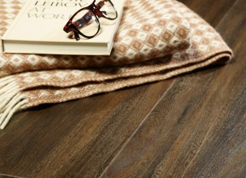 Линолеум бытовой "IVC" Woodlike Edgewood W48 (3м) — купить в Таганроге