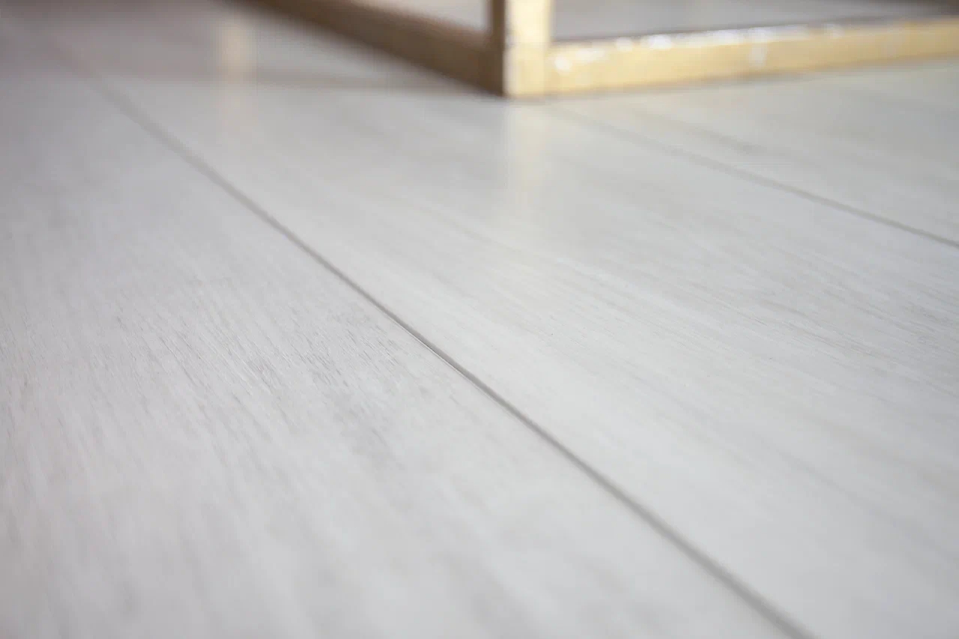 SPC ламинат «Damy Floor» Дуб Альпийский (1220*180*4 мм) — купить в Таганроге