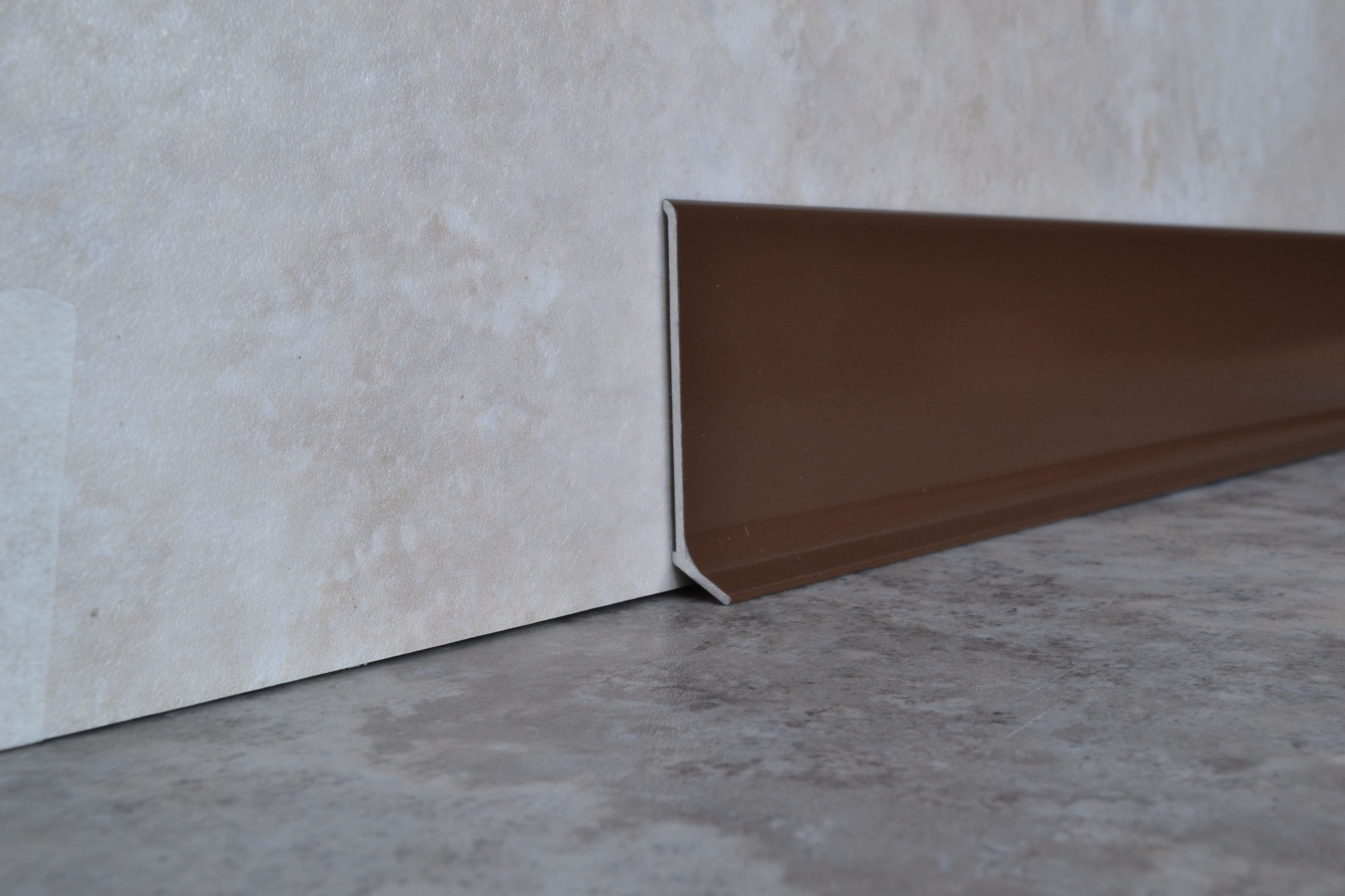 Плинтус алюминиевый L-образный шоколад (2500*11*60 мм) — купить в Таганроге