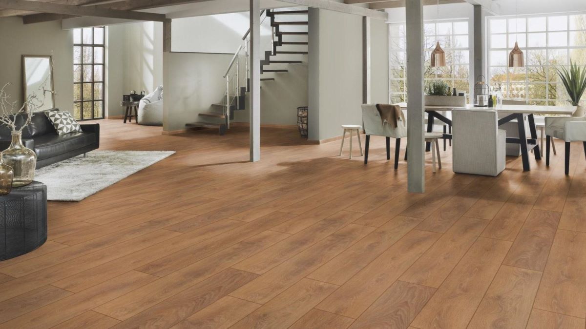 Ламинат "Kronospan" Super Natural Classic Дуб Харлех 8573 (1285*192*8 мм) — купить в Таганроге