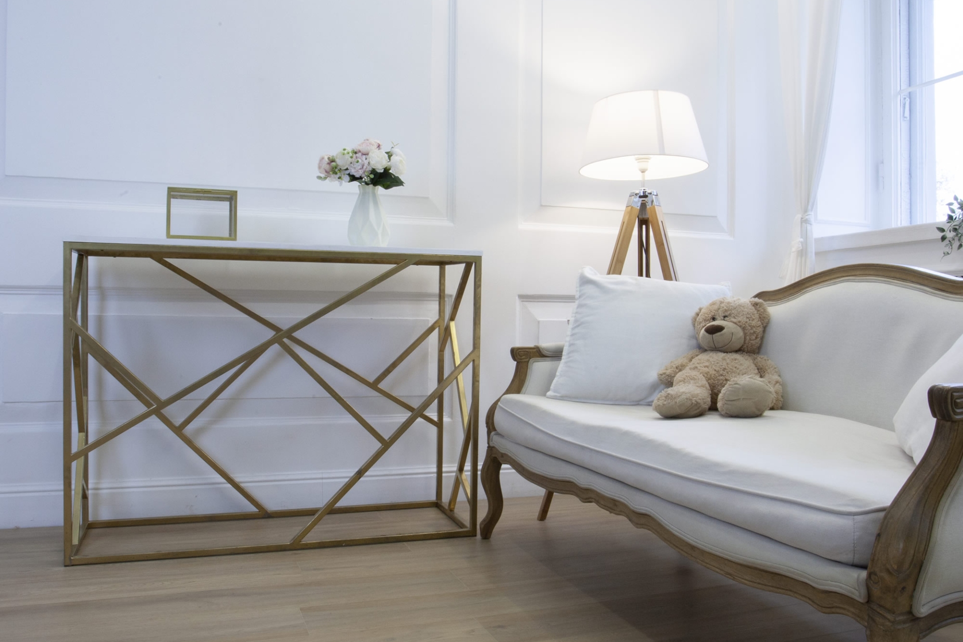 Усовершенствованная кварц-виниловая плитка «Damy Floor» Дуб Натуральный (1227*187*2,5 мм) — купить в Таганроге